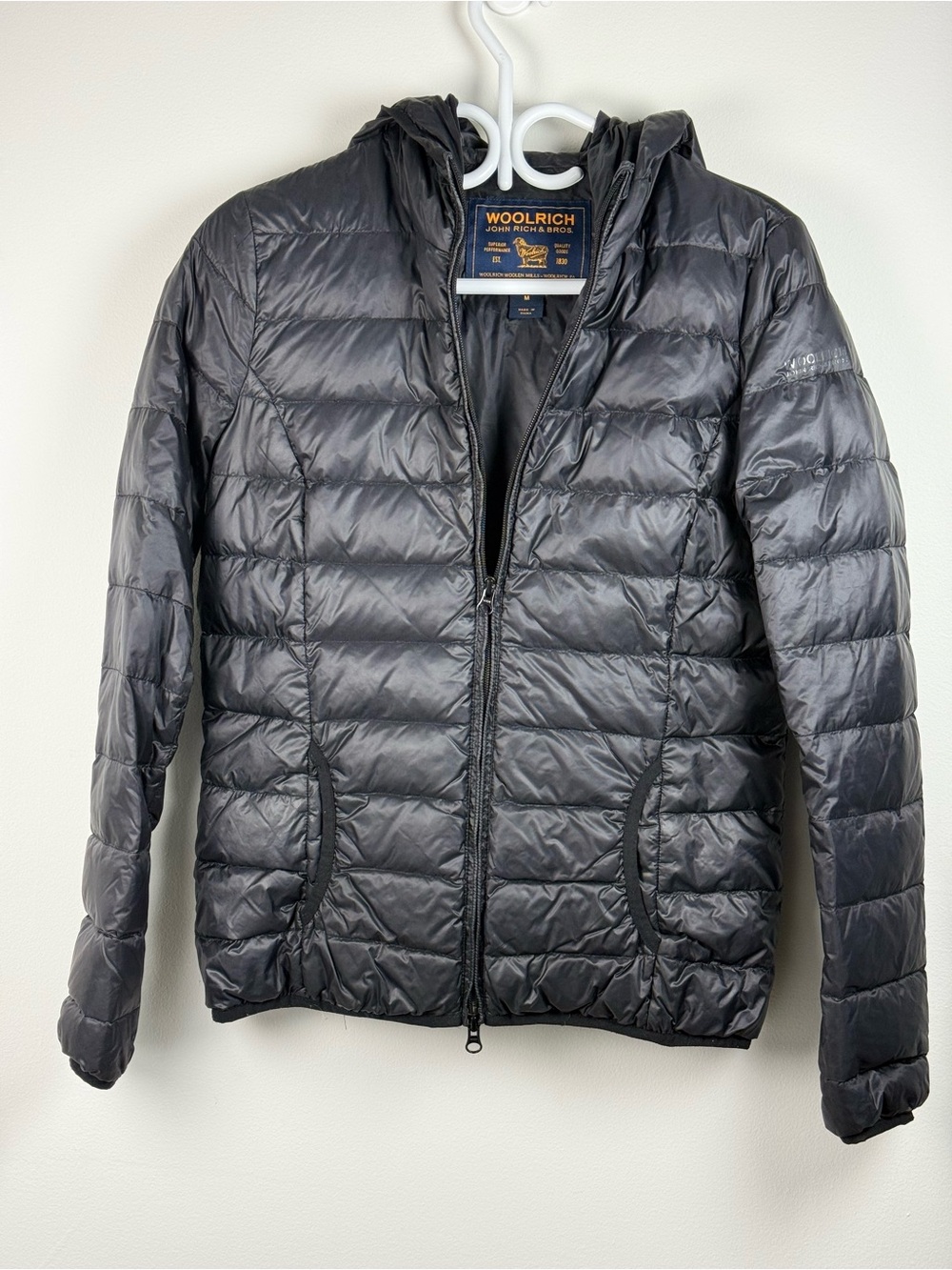 Woolrich women duck down lightweight puffer jacket size medium mint condition